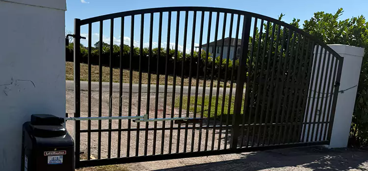 Driveway Fence Repair Kinston